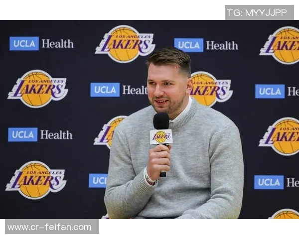 夸梅直言东契奇防守软弱湖人明星球员缺乏协防默契 夸梅直言东契奇防守软弱湖人明星球员缺乏协防默契