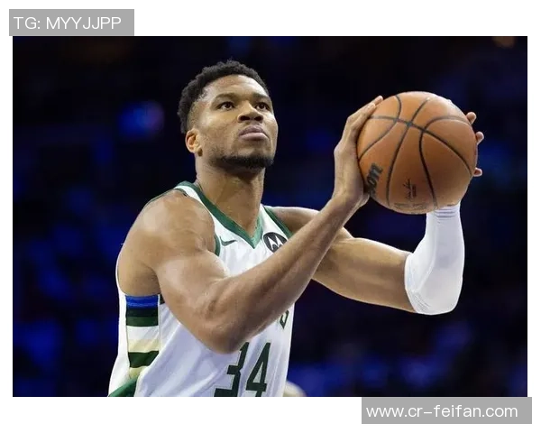 字母哥首节表现出色轻松拿下6分3篮板2助攻展现强大实力