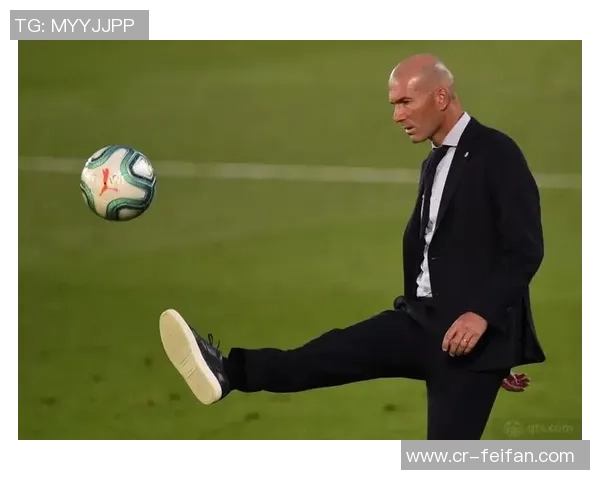 尤文旧将回忆齐达内首次训练表现如同外星人降临般震撼人心 尤文旧将回忆齐达内首次训练表现如同外星人降临般震撼人心